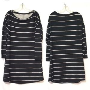 🔴 4/$15 Maurices Women’s XS Black & Cream Stripe Long Sleeve Soft Knit Dress EUC